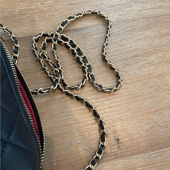 Chanel Quilted Bag with chain - Picture 5 of 7